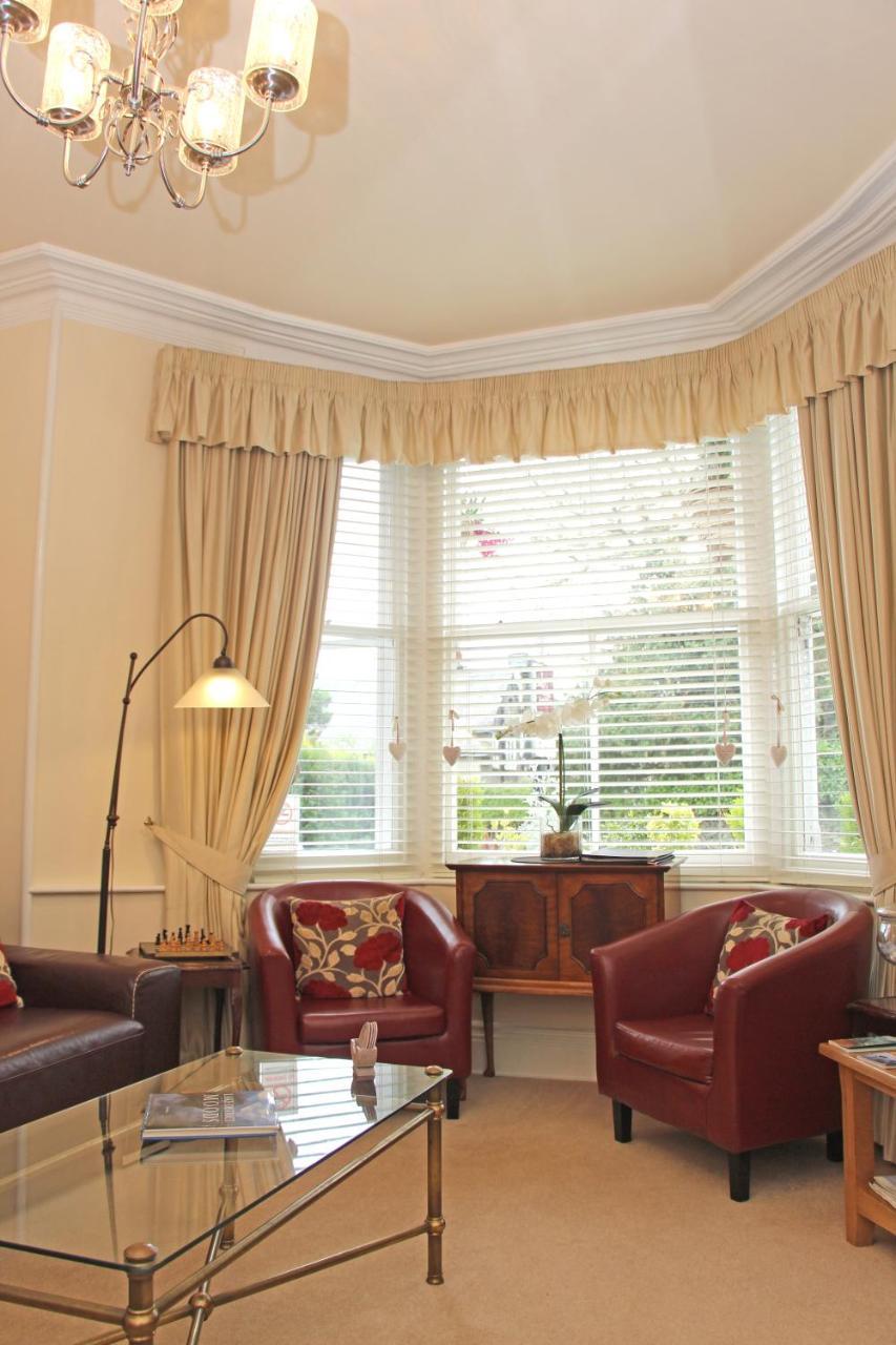 St John'S Lodge Incl Off-Site Leisure Club Windermere Bagian luar foto